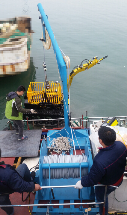 Big Crawler ROV VVL-LD260-1800 Adding New Function-Dredging work